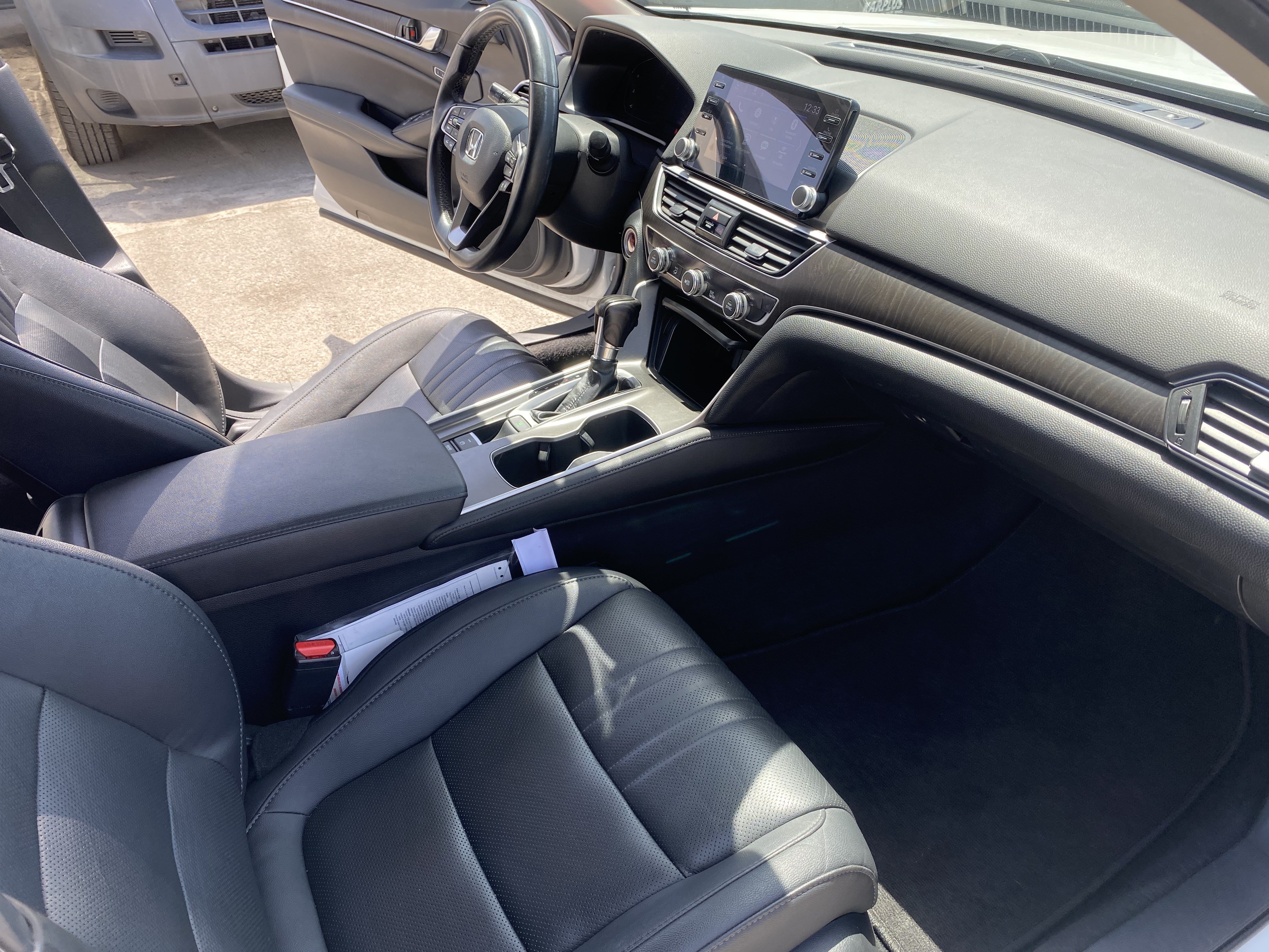 Used 2020 Honda Accord EX-L image 24