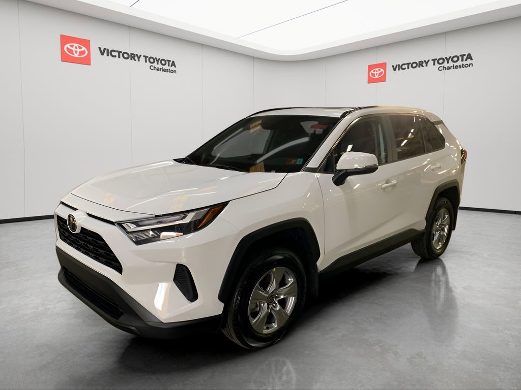 New 2025 Toyota RAV4 XLE