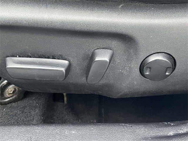 Used 2017 Toyota Camry SE image 27