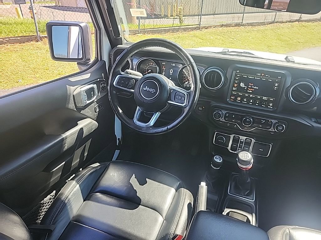 Used 2021 Jeep Wrangler Unlimited Sahara image 24