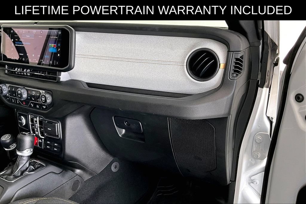 Used 2024 Jeep Wrangler Unlimited Sport AWD/4WD image 21