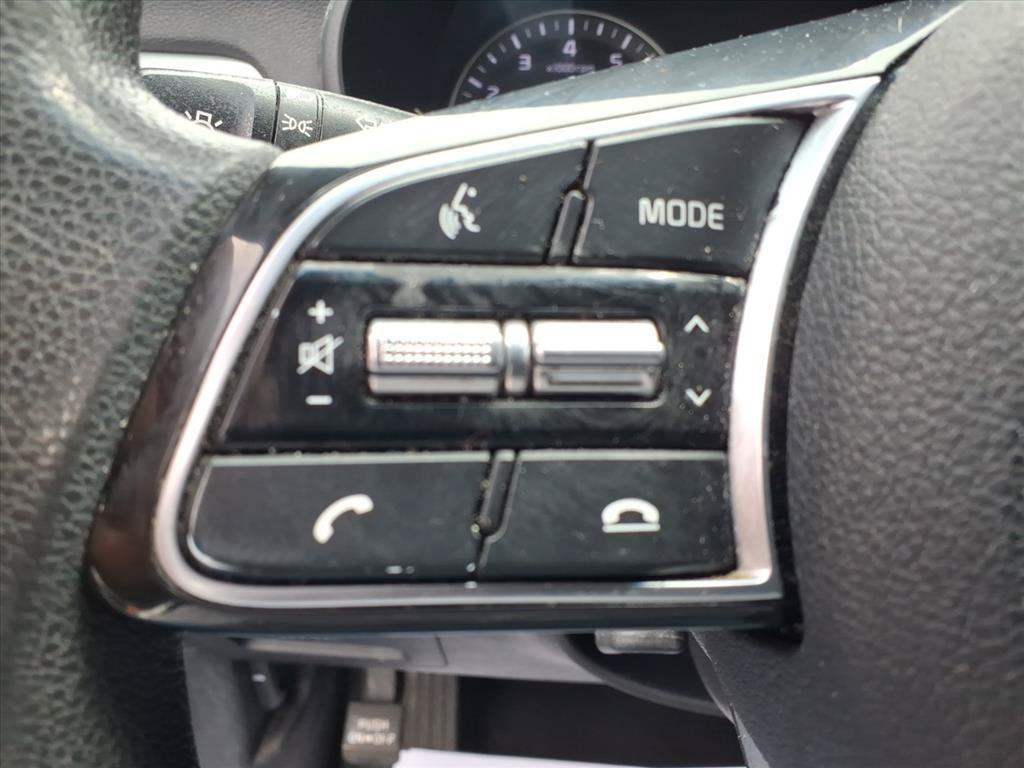 Used 2020 Kia Optima LX FWD image 18
