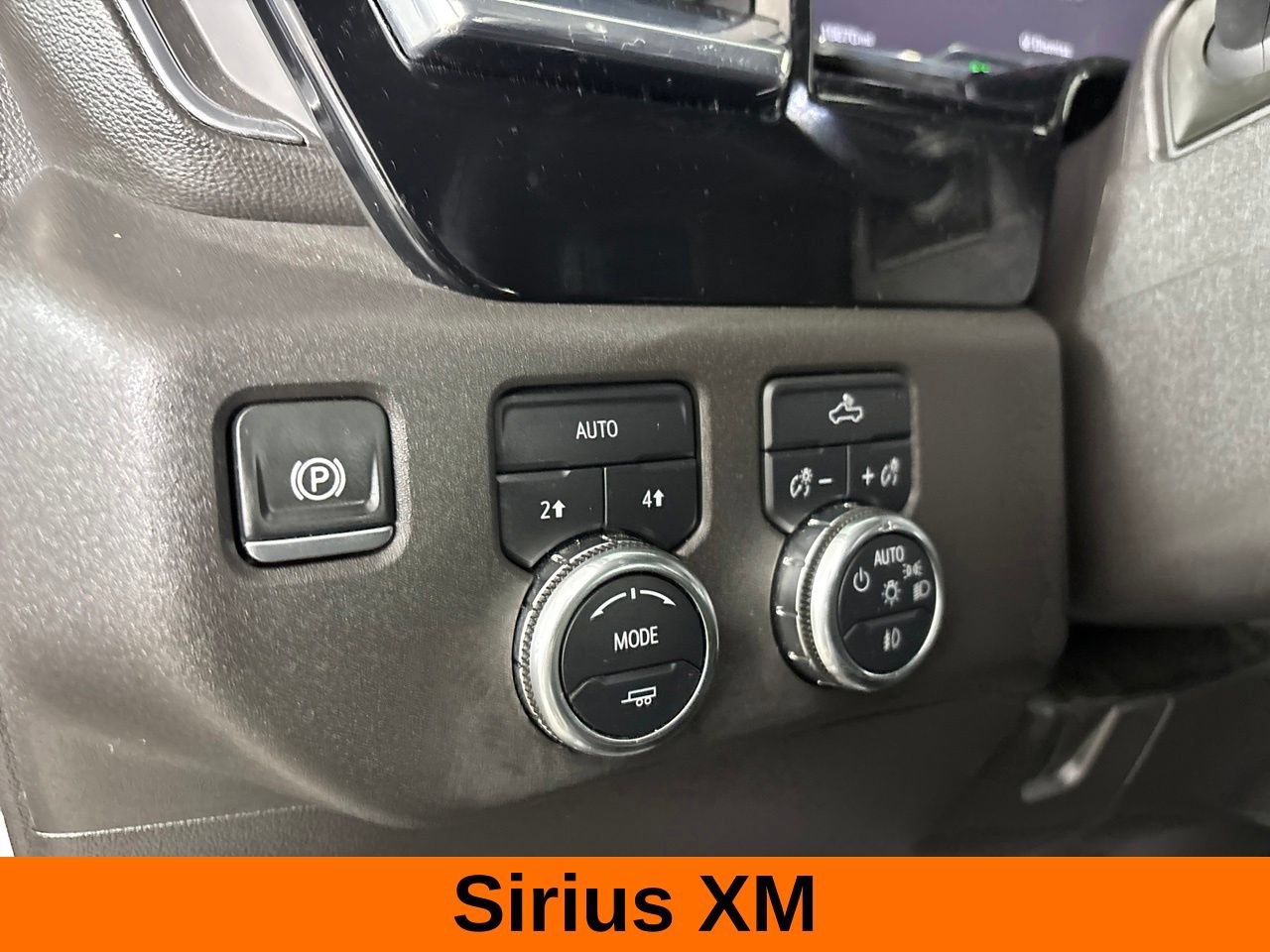Used 2024 GMC Sierra 1500 Elevation AWD/4WD image 10