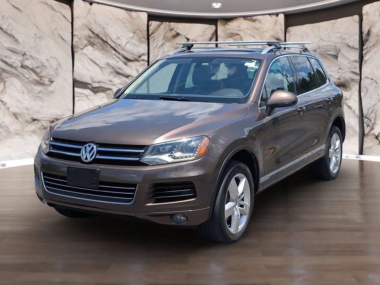 Used 2011 Volkswagen Touareg TDI