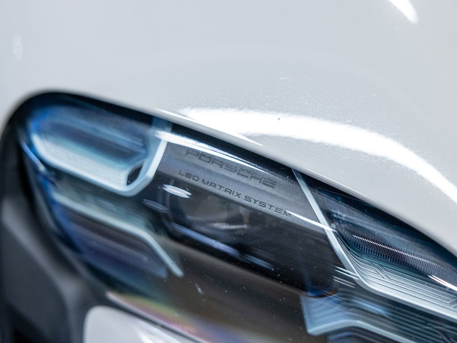 Certified 2021 Porsche Taycan Turbo S image 10