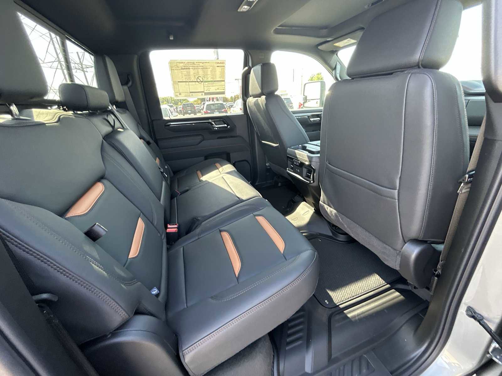 New 2026 GMC Sierra 2500 AT4 image 27
