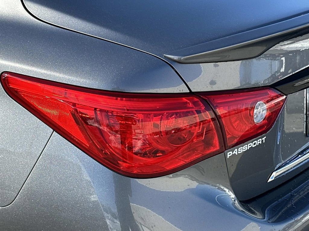 Used 2016 INFINITI Q50 Red Sport 400 image 9