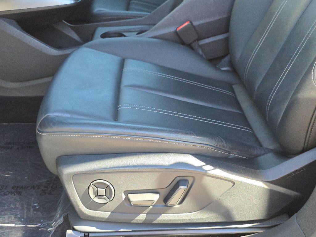 Used 2023 Audi Q4 e-tron Premium AWD/4WD image 20