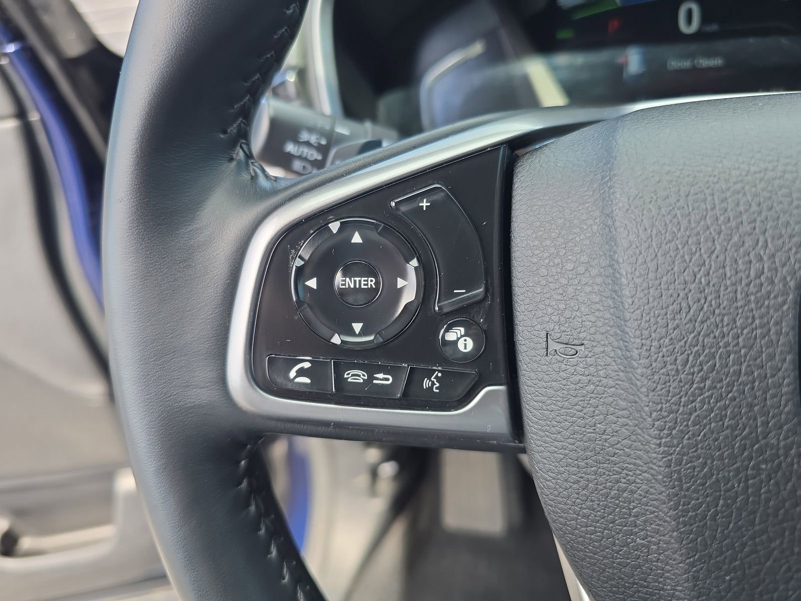 Used 2022 Honda CR-V Touring image 23