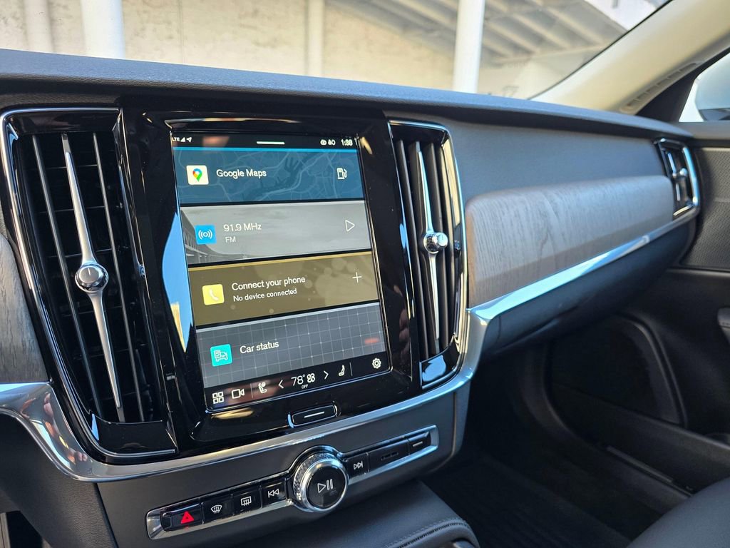 New 2025 Volvo S90 B6 Plus w/ Protection Package Premier image 26