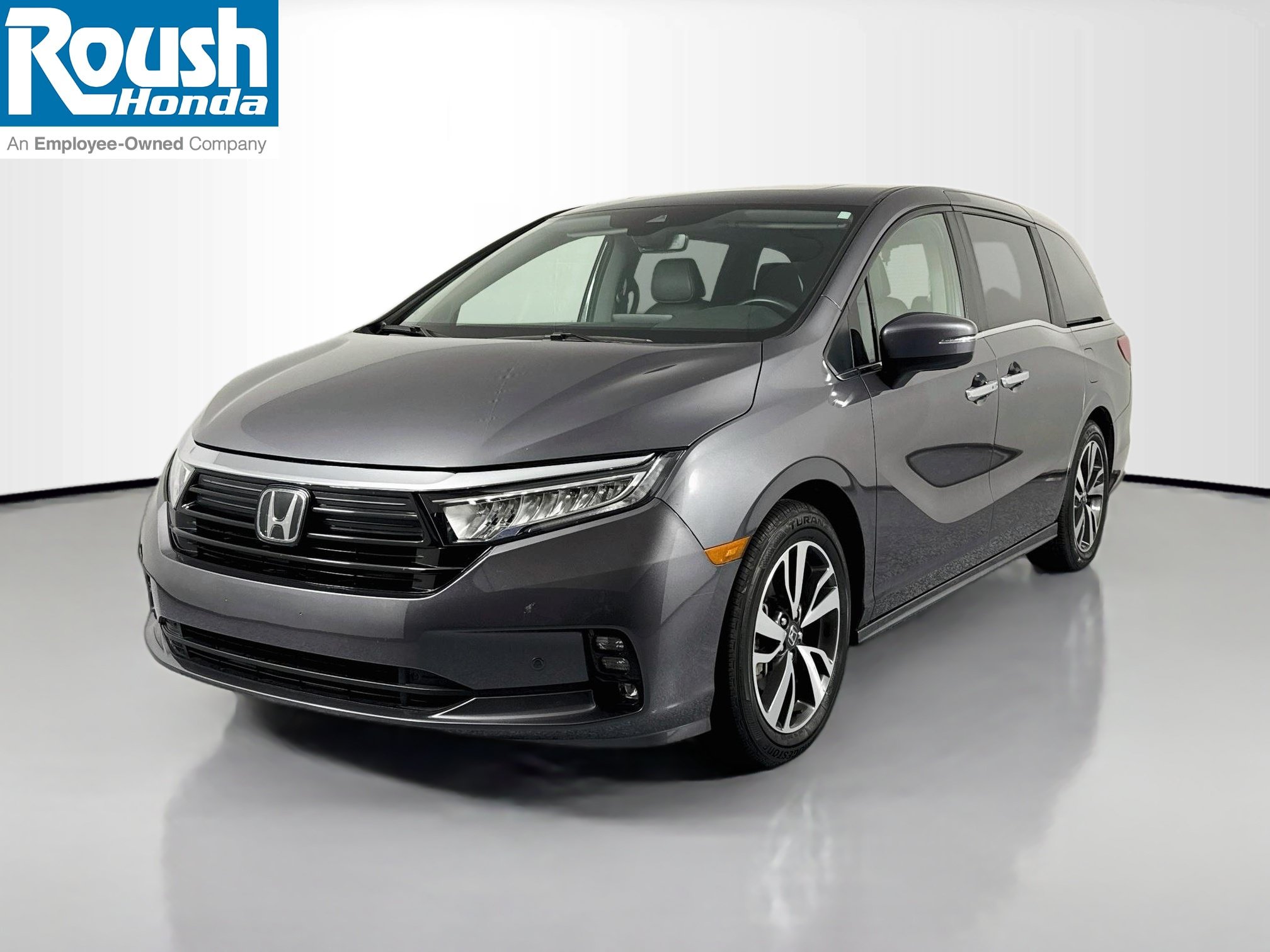 Certified 2023 Honda Odyssey Touring image 1