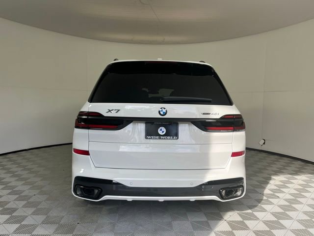 Used 2026 BMW X7 xDrive40i w/ Executive Package image 6