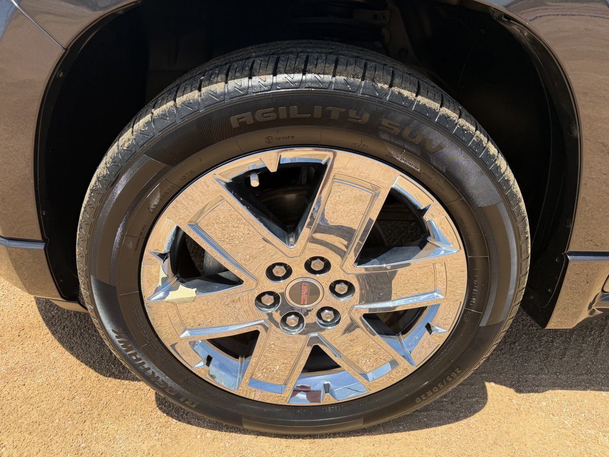 Used 2015 GMC Acadia Denali FWD image 9