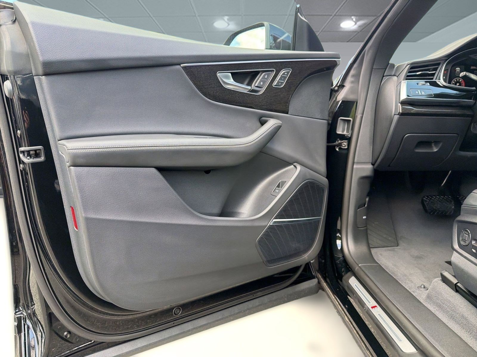 New 2026 Audi Q8 Premium Plus AWD/4WD image 19