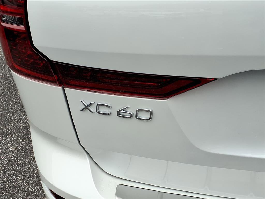 New 2026 Volvo XC60 B5 Ultra w/ Protection Package Premier image 5