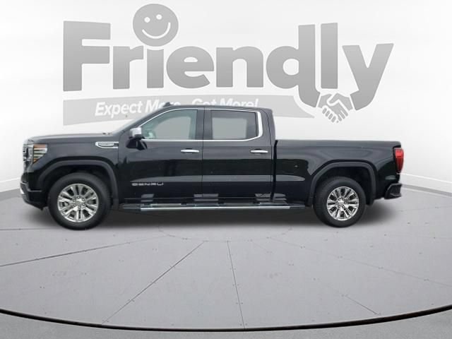 Used 2025 GMC Sierra 1500 Denali AWD/4WD image 2