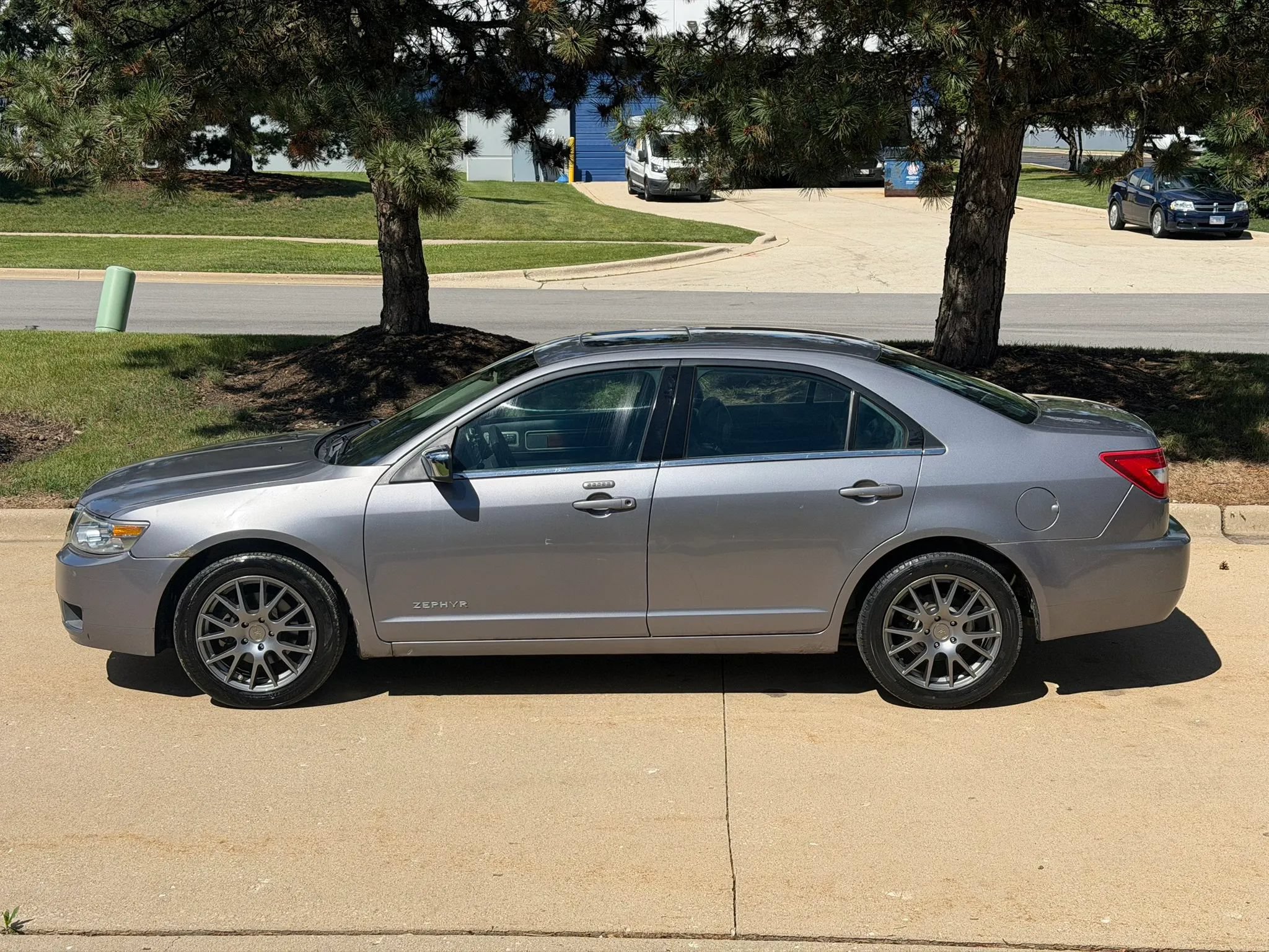 Used 2006 Lincoln Zephyr FWD image 8