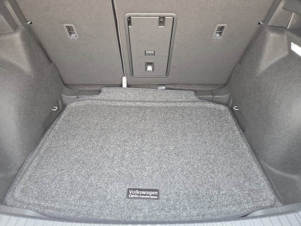 New 2026 Volkswagen Taos S image 22