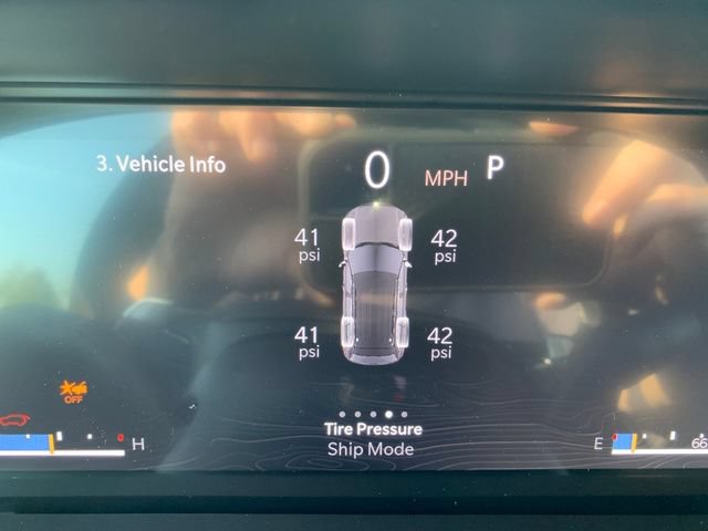 New 2027 Jeep Grand Cherokee Laredo AWD/4WD image 21