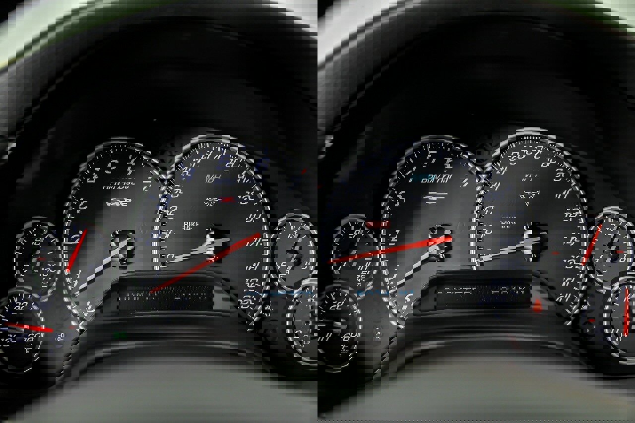 Used 2006 Chevrolet Corvette Z06 w/ Preferred Equipment Group image 26