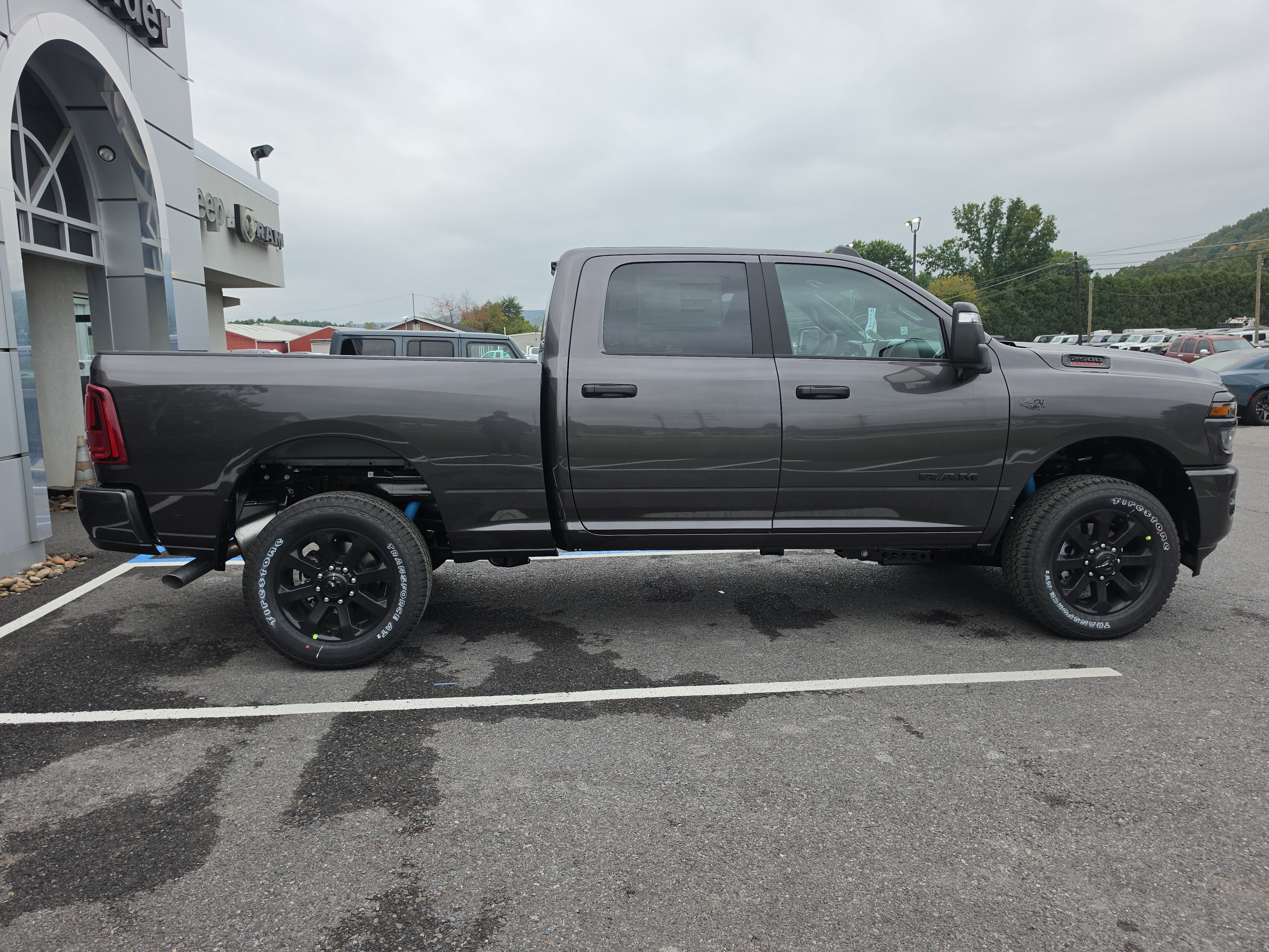 New 2027 RAM 2500 Big Horn AWD/4WD image 2