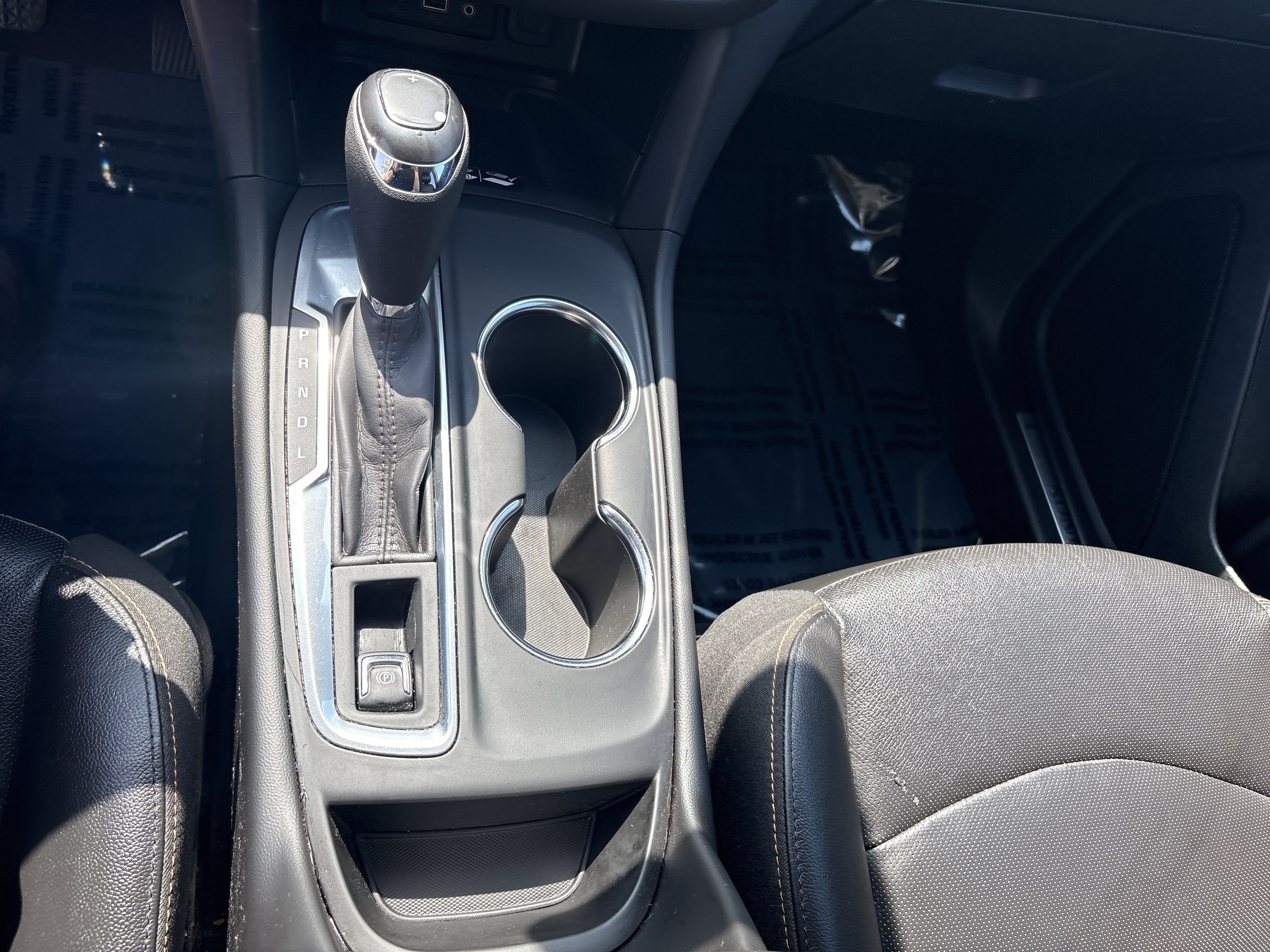 Used 2021 Chevrolet Equinox Premier w/ Redline Edition FWD image 24