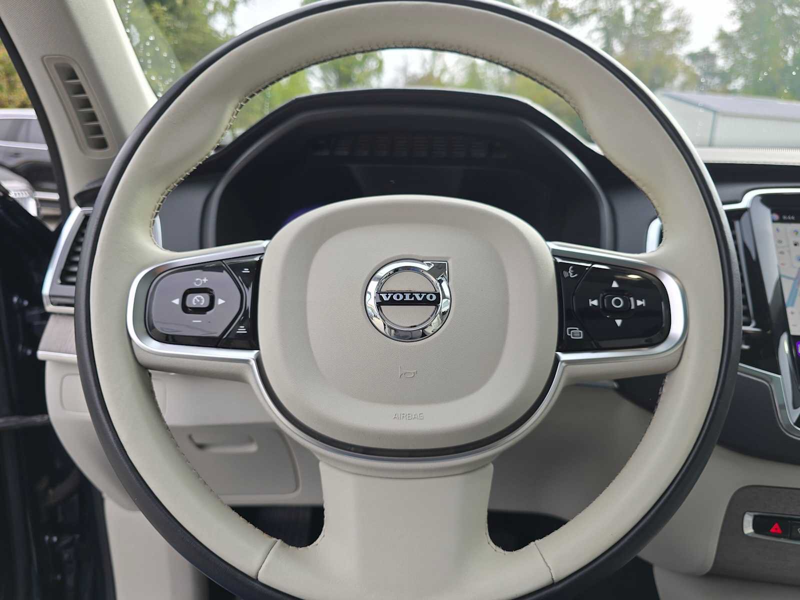 Certified 2023 Volvo XC90 T8 Ultimate w/ Protection Package Premier AWD/4WD image 26