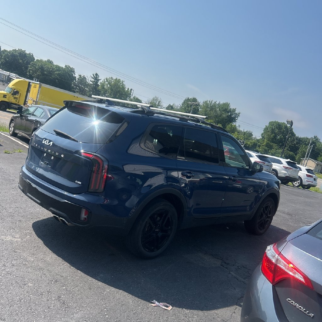 Used 2024 Kia Telluride EX X-Line AWD/4WD image 10
