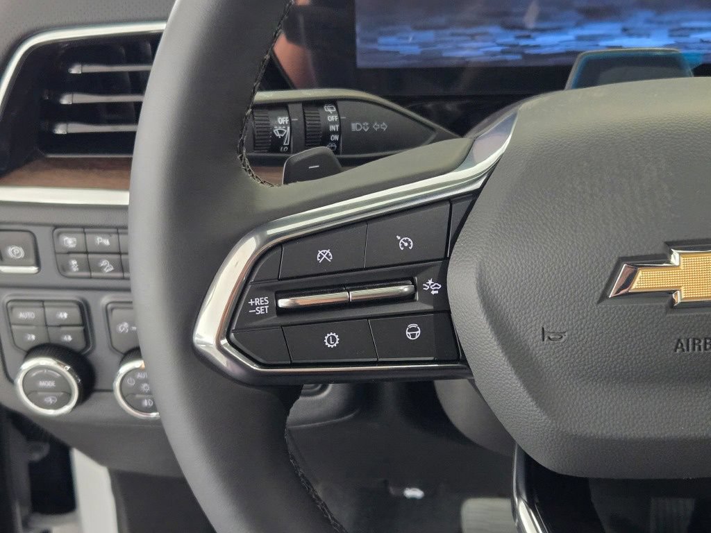 New 2026 Chevrolet Suburban High Country AWD/4WD image 35