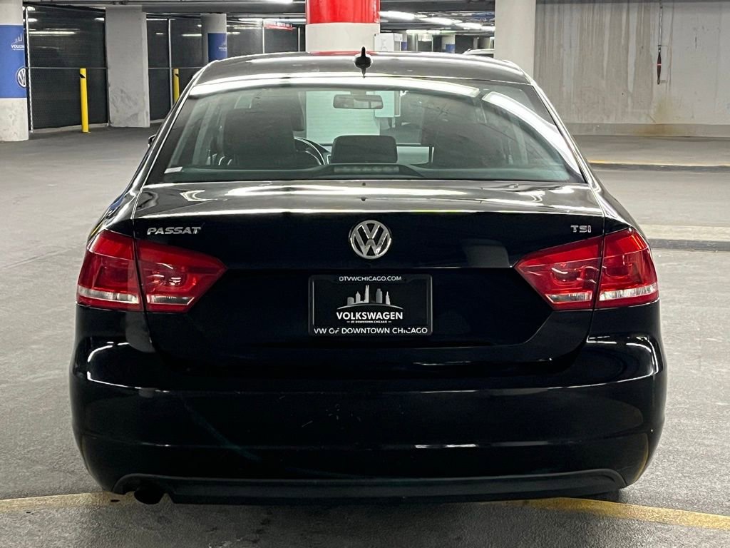 Used 2015 Volkswagen Passat 1.8T Wolfsburg Edition image 25