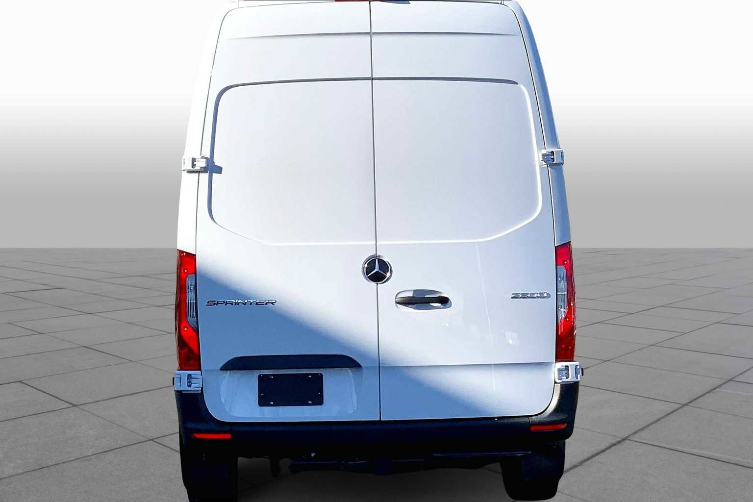 New 2025 Mercedes-Benz Sprinter 2500 image 5