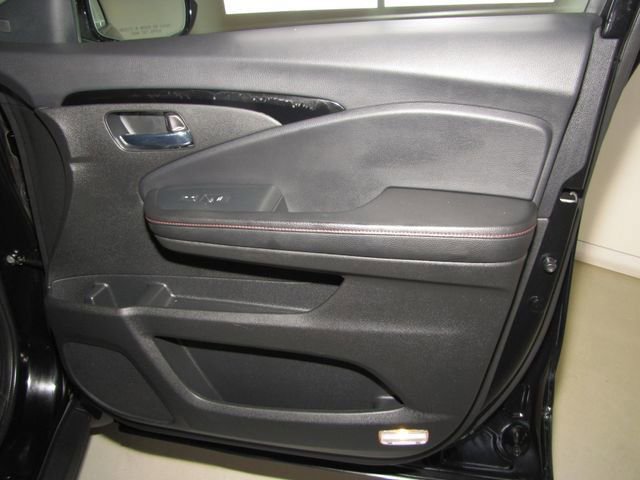 Used 2023 Honda Ridgeline Black Edition image 22
