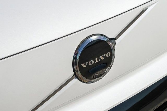 New 2025 Volvo EX90 Ultra image 11