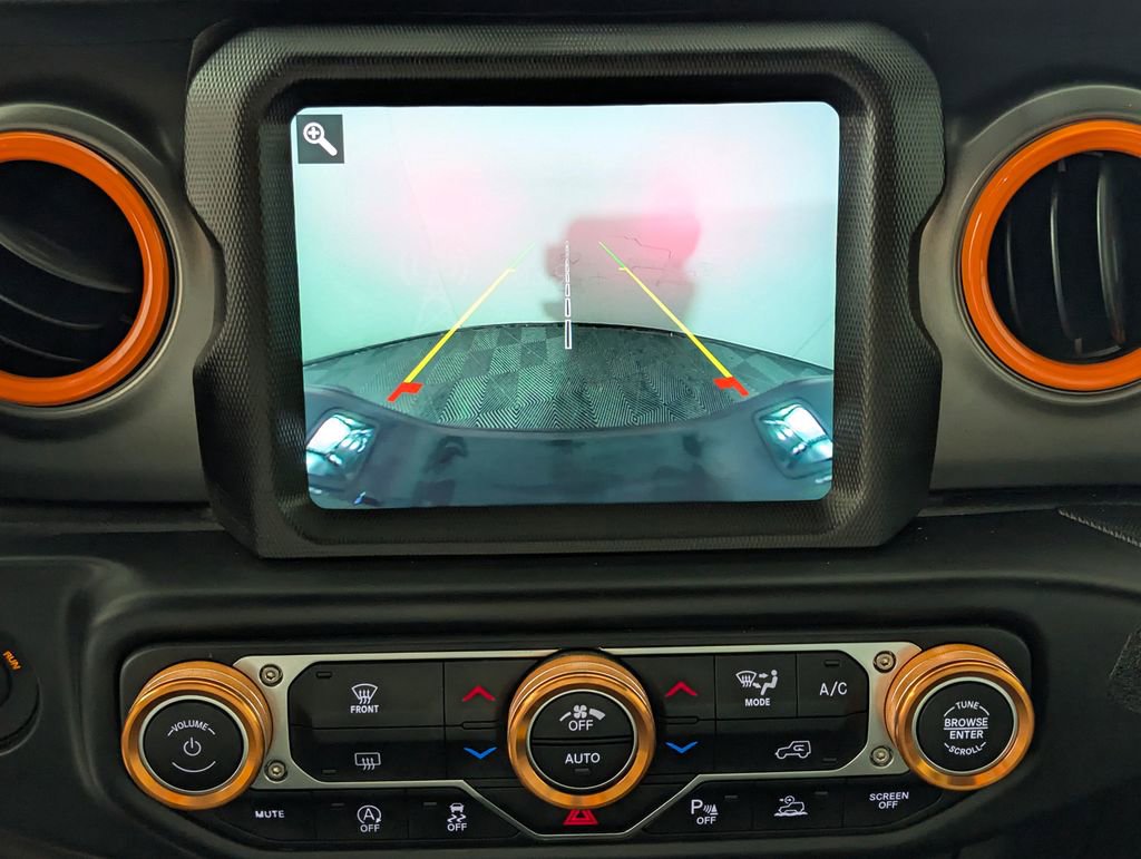 Used 2021 Jeep Gladiator Sport image 8