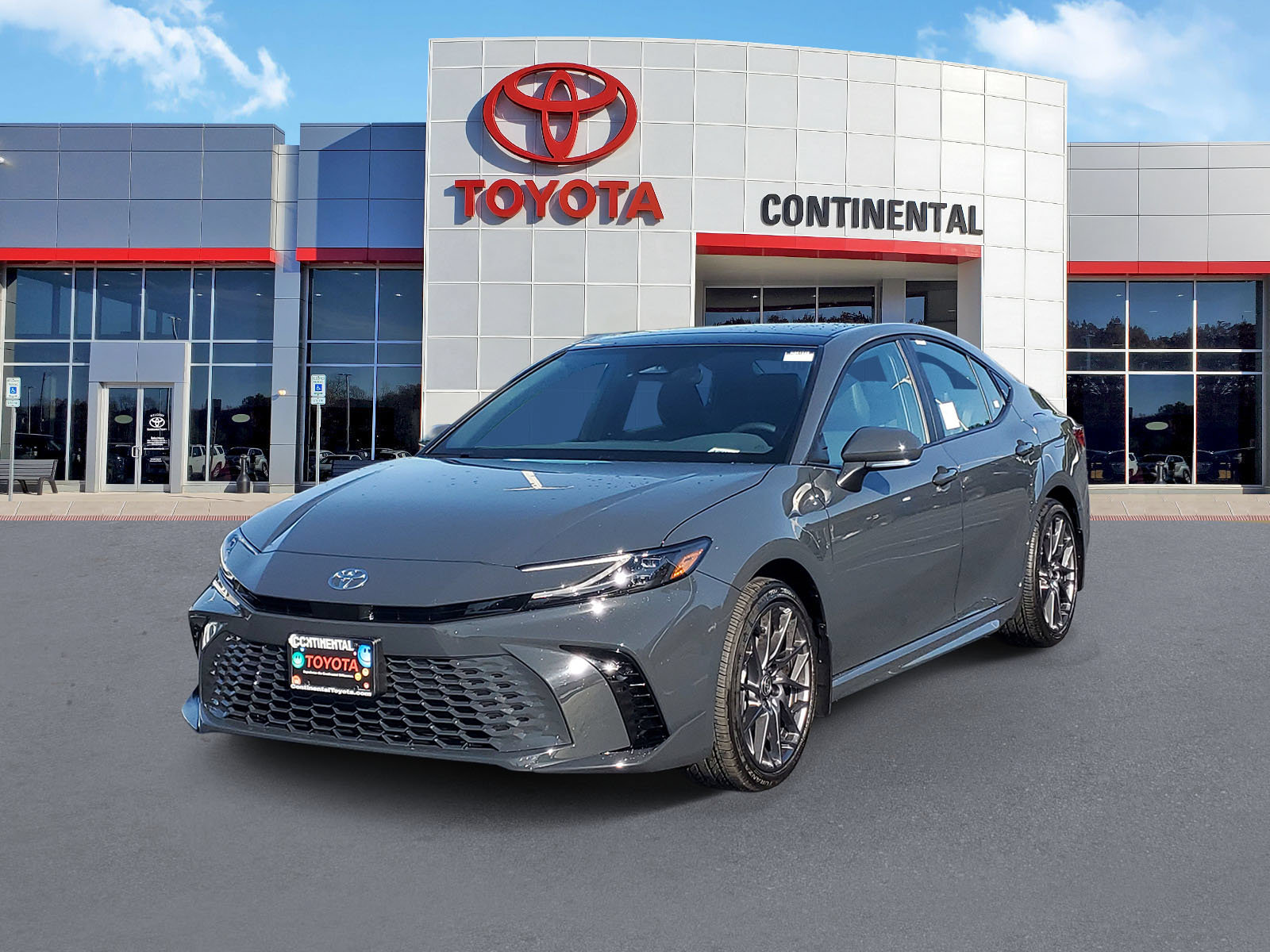 New 2026 Toyota Camry XSE AWD/4WD image 3