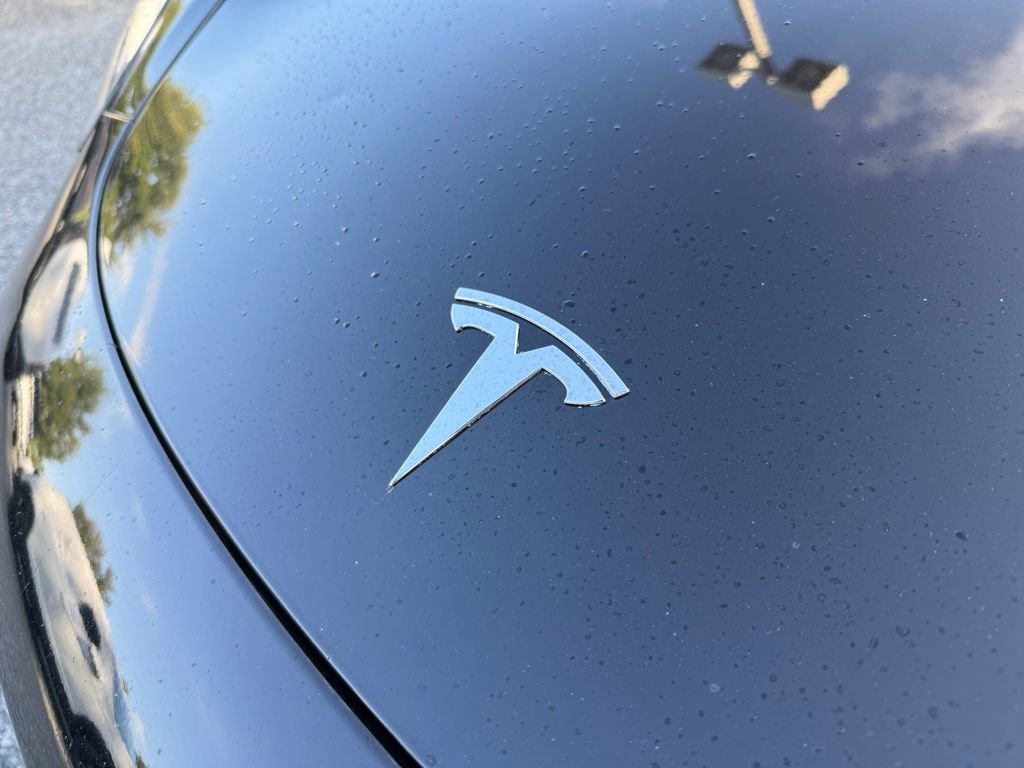 Used 2018 Tesla Model 3 Mid Range RWD image 6
