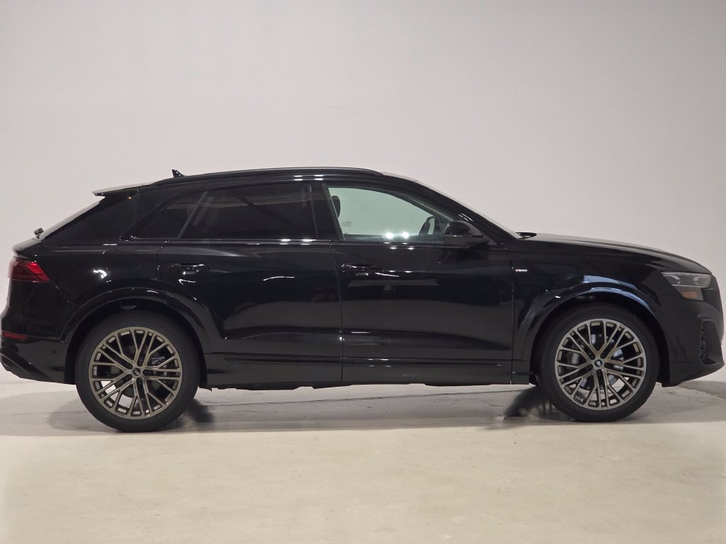 New 2027 Audi Q8 Prestige AWD/4WD image 4