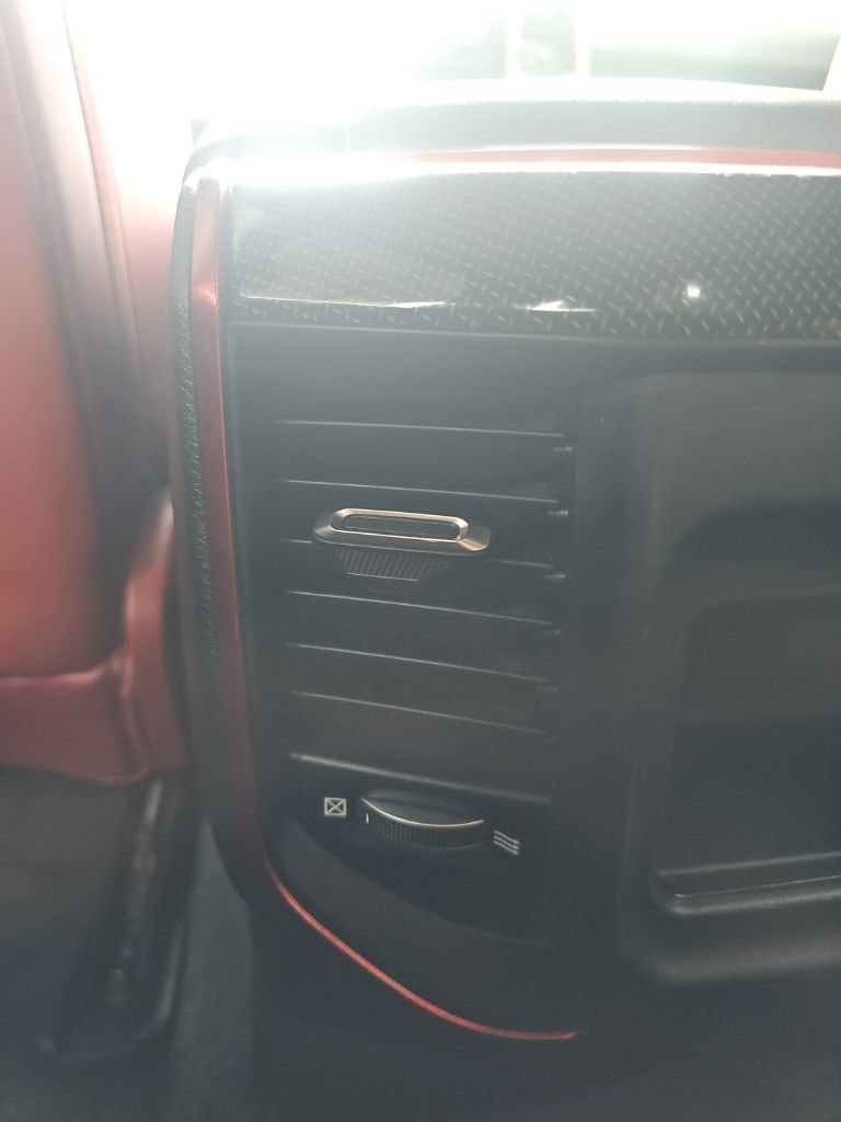 Used 2019 RAM 1500 Rebel AWD/4WD image 38