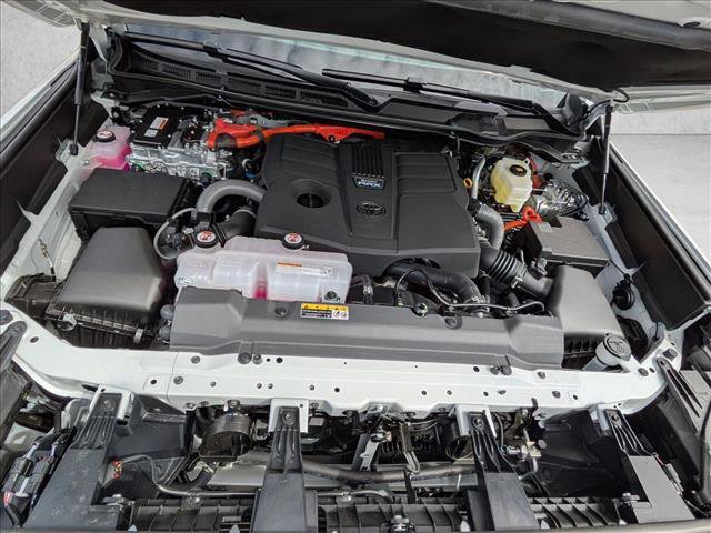 New 2026 Toyota Tundra Platinum AWD/4WD image 29
