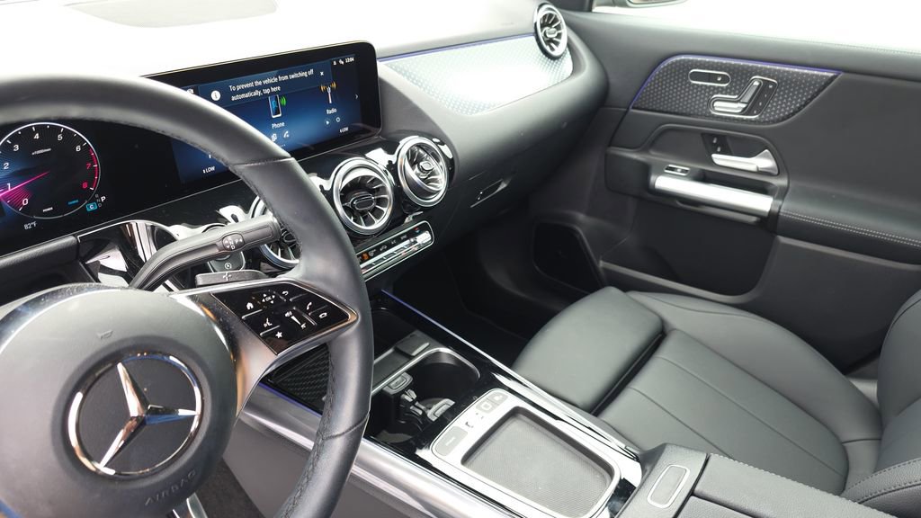 Certified 2025 Mercedes-Benz GLA 250 4MATIC image 21