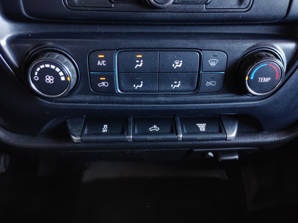 Used 2017 Chevrolet Silverado 2500 W/T AWD/4WD image 34