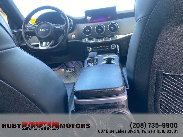 Used 2023 Kia Stinger GT2 AWD/4WD image 29