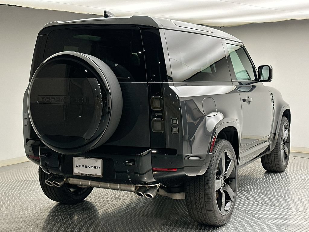 New 2026 Land Rover Defender 90 V8 AWD/4WD image 3