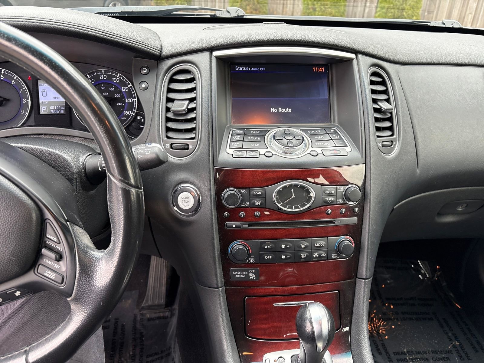 Used 2015 INFINITI QX50 Journey w/ Premium Package image 17