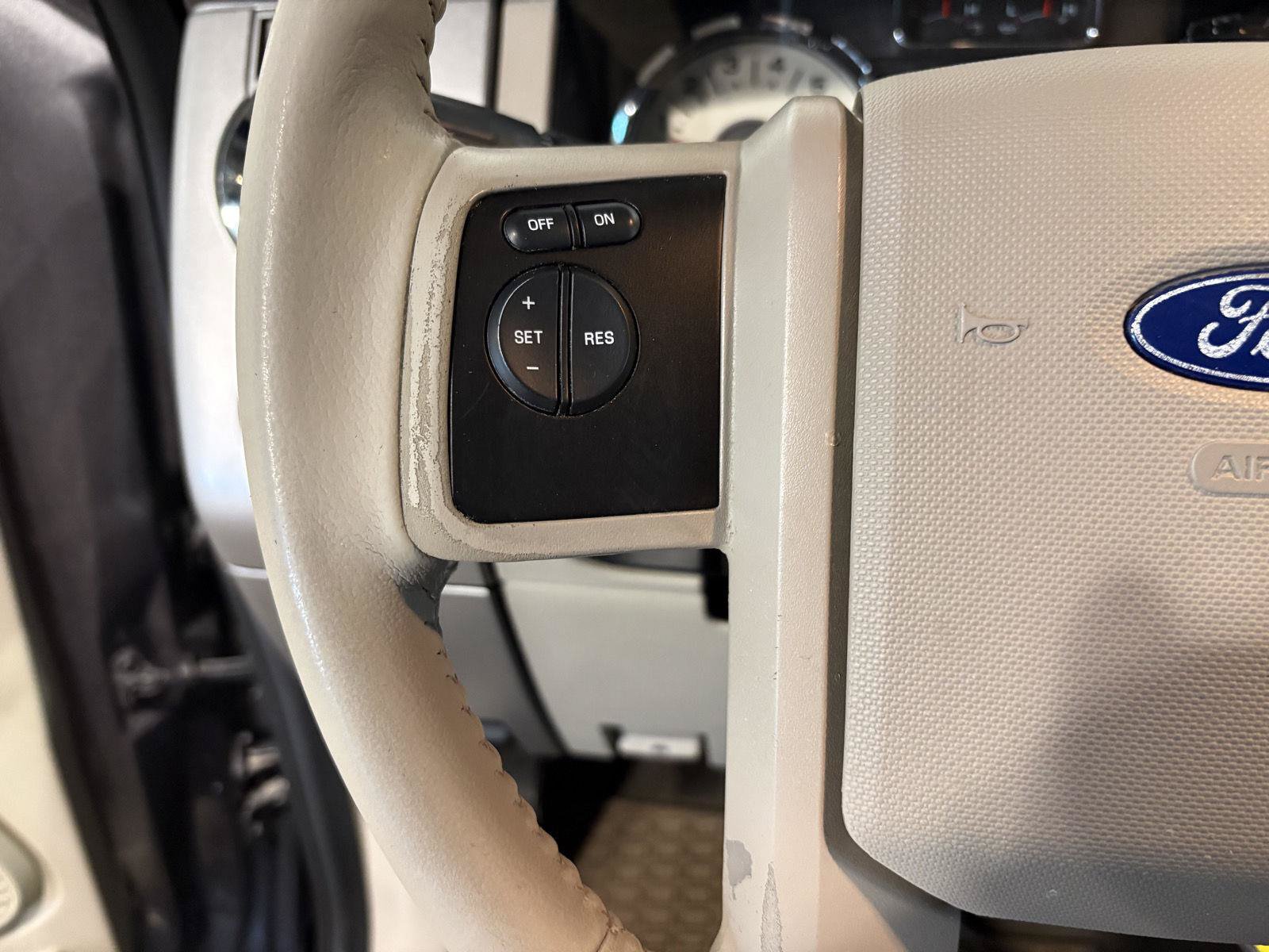 Used 2012 Ford Expedition Limited AWD/4WD image 18