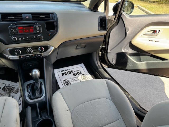 Used 2013 Kia Rio LX w/ PWR Pkg image 22