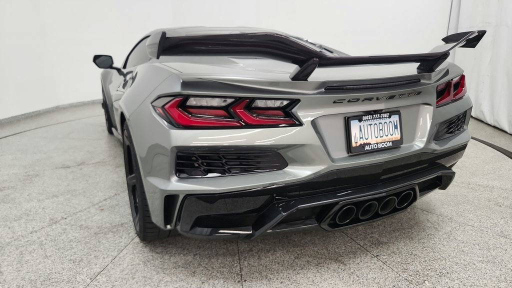 Used 2023 Chevrolet Corvette Z06 w/ Z07 Performance Package RWD image 22