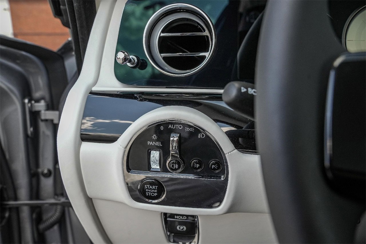 New 2025 Rolls-Royce Ghost image 30