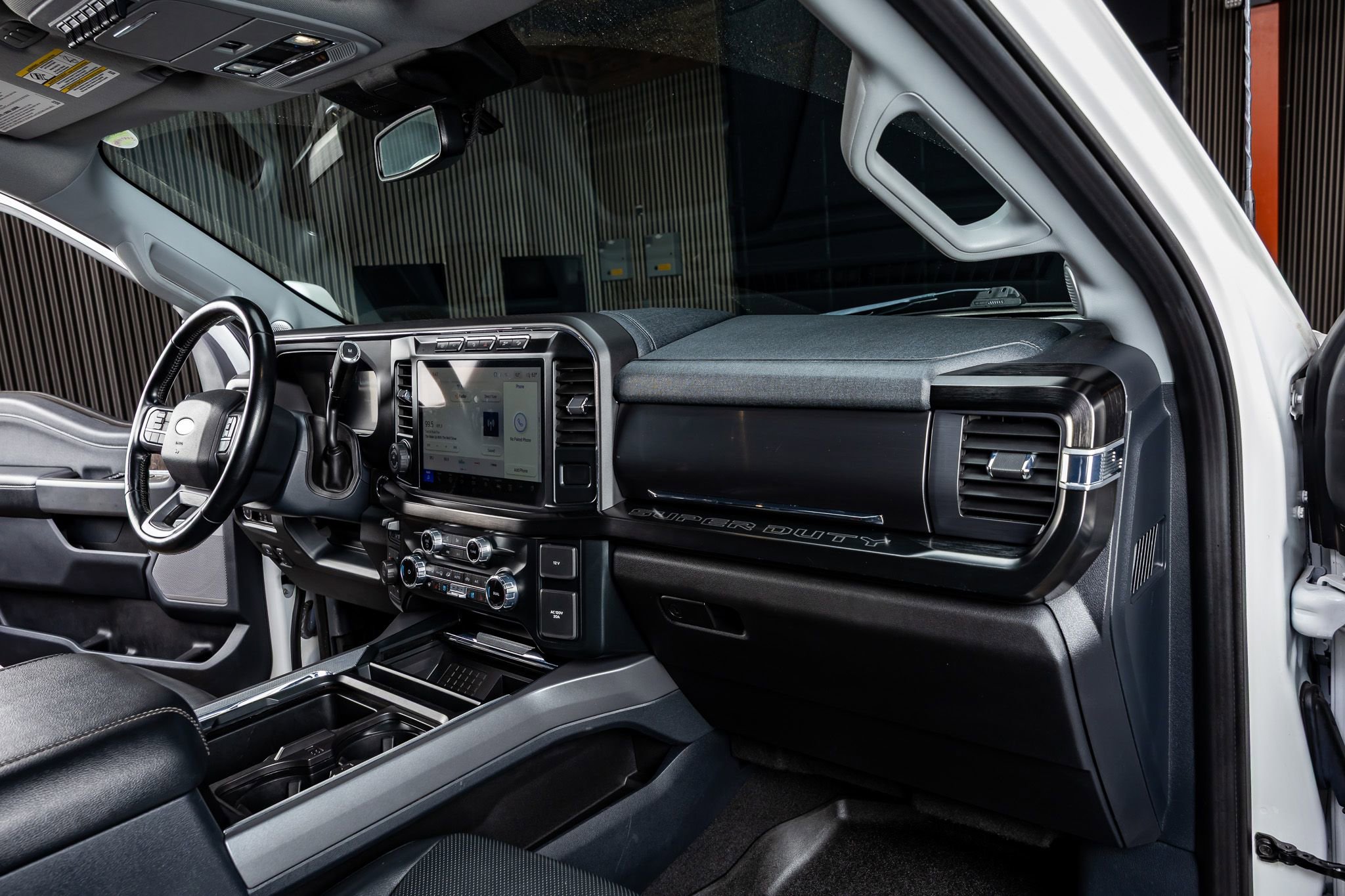 Used 2023 Ford F450 Lariat w/ Lariat Ultimate Package image 18