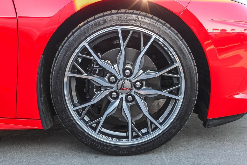 Used 2024 Chevrolet Corvette Stingray Premium Cpe w/ 3LT RWD image 11